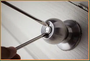 West Palm Beach Emergency Locksmith West Palm Beach, FL 561-692-4196 - 10-commercial-eviction