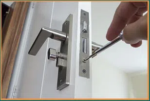 West Palm Beach Emergency Locksmith West Palm Beach, FL 561-692-4196 - 18-emergency-locksmiths