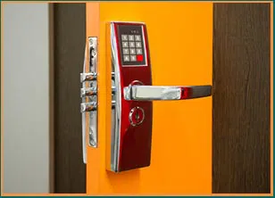 West Palm Beach Emergency Locksmith West Palm Beach, FL 561-692-4196 - 9-commercial-door-lock